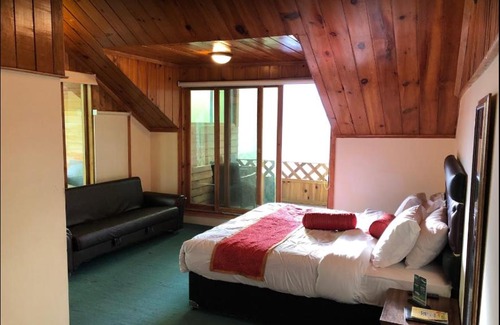 Kaghan Hotel | Lalazar Hotel