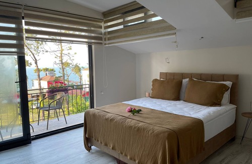 Unye Hotel | Lalezar Sea & Garden Hotel