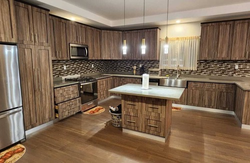 Georgetown House | Lamaha Gardens 4 Bedroom Exclusive Residence