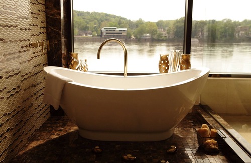 Lambertville Hotel | Lambertville Station Restaurant and Inn