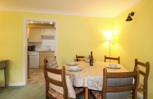 Seaford Cottage | LAMBLES, pet friendly, with a garden in Seaford
