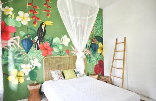 Nihiwatu House | Lambo Homestay