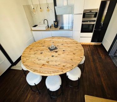 Marle Villa | LAme Moderne Pelletier