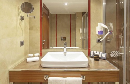 Sekerpinar Hotel | Lamec Hotel Business