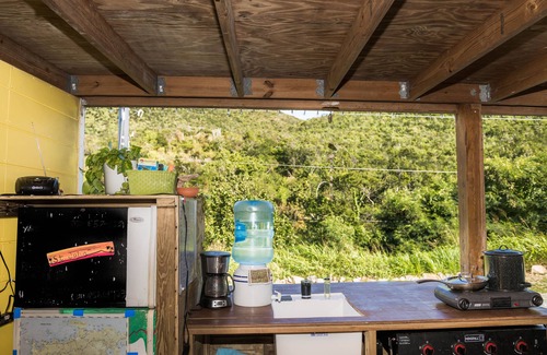 Estate Mandal RV Rental | Lameshur Bay Glamping Site with AC