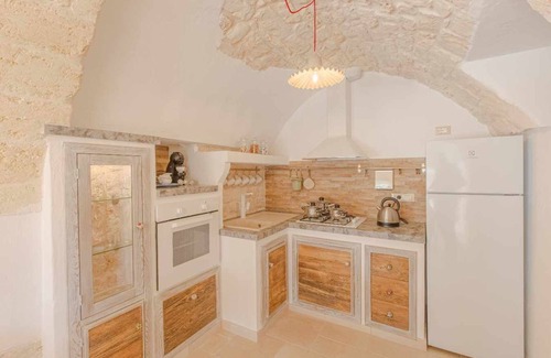 San Michele Salentino Villa | Lamia del vespro - private pool - outdoor kitchen - piagge 20 minutes away