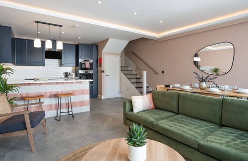 Hammersmith Broadway Apartment | Lamington Apartments - London Hammersmith