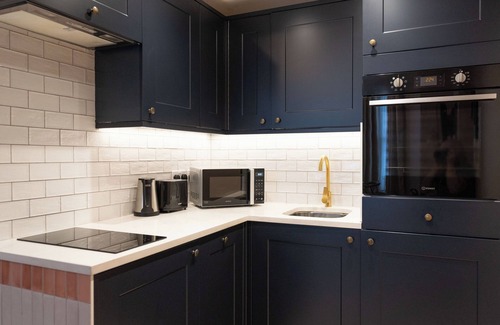 Hammersmith Broadway Apartment | Lamington Apartments - London Hammersmith