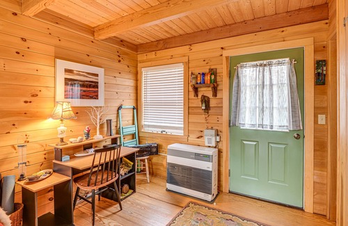 Lamoine Cabin | Lamoine Cabin w/Deck ~ 16 Mi to Acadia Nat’l Park