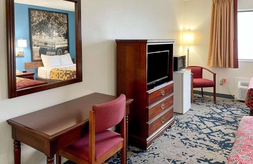Lamoni Hotel | Lamoni Inn & Suites
