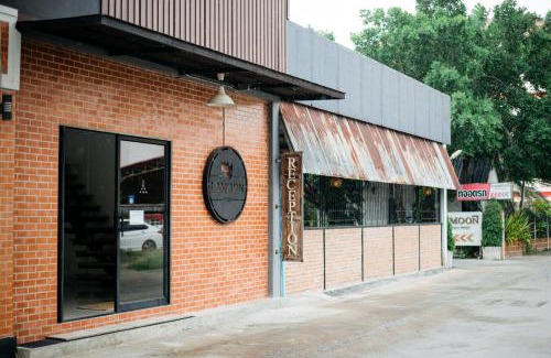 Suphan Buri Hotel | Lamoon Boutique Hotel