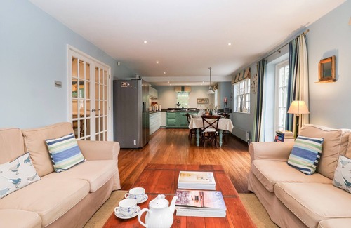 Walberswick House | LAMPLAND HOUSE, family friendly, with a garden in Walberswick