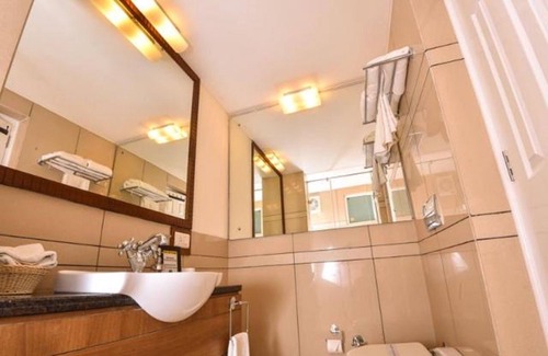 Palampur Hotel | Lamrin Norwood Green Palampur