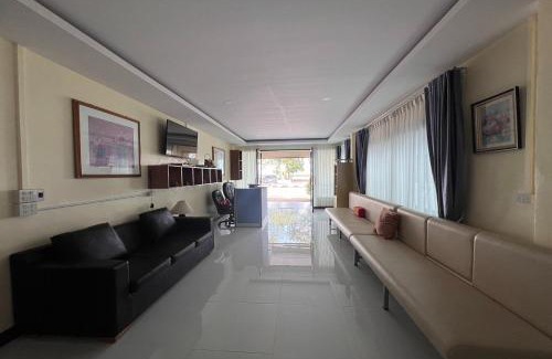 Khuan Khanun Hotel | Lan Bua Resort