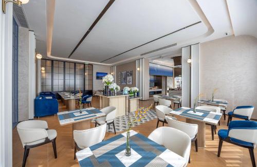 Dehong Hotel | Lan Ou International Hotel
