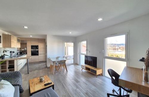 Vallieres Apartment | Lana #Clim#Terrasse - Meublé classé 3étoiles