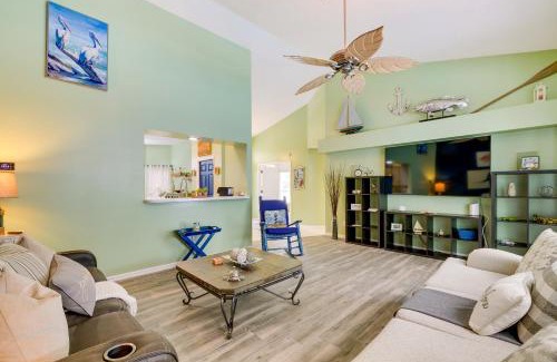 Dunnellon House | Lanai and Grill Sunny Home Near Rainbow Springs!