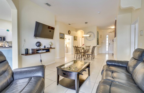 Tuscan Hills Villa | Lanai & Pool: Spacious Villa Near Disney!