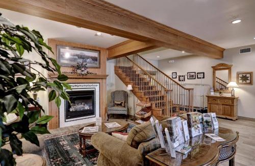 Manheim Hotel | Lancaster Inn & Suites