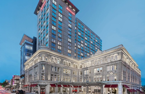 Lancaster Hotel | Lancaster Marriott at Penn Square