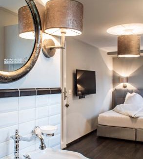 Hasle bei Burgdorf Bed & Breakfast | Landcafe mit Mini Hotel