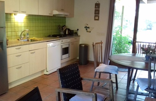 Vielle-Saint-Girons House | Landes restored old cellar in friendly house for 6 people