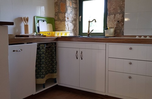 Bratulici House | Landestypische Stein Haus mit Pool