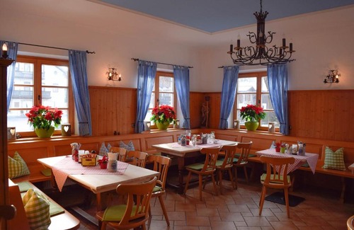 Reichersbeuern House | Landgasthaus zum Altwirt Reichersbeuern