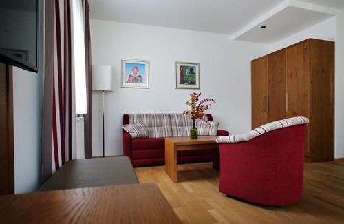 Petzenkirchen Hotel | Landgasthof Barenwirt