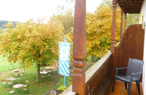 Eurasburg Bed & Breakfast | Landgasthof Berg