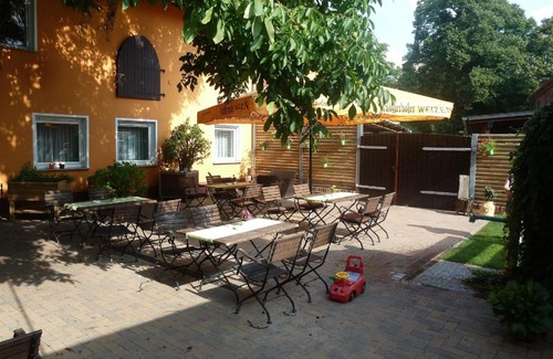 Genthin Hotel | Landgasthof Deinert