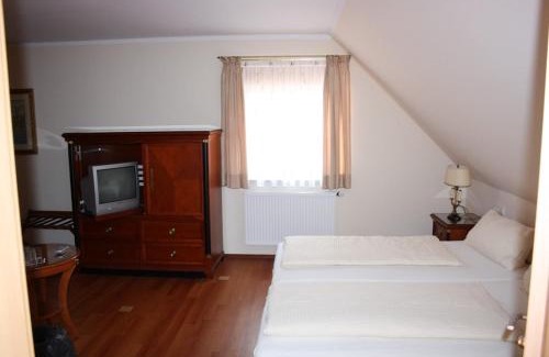Dachau District House | Landgasthof Haagen