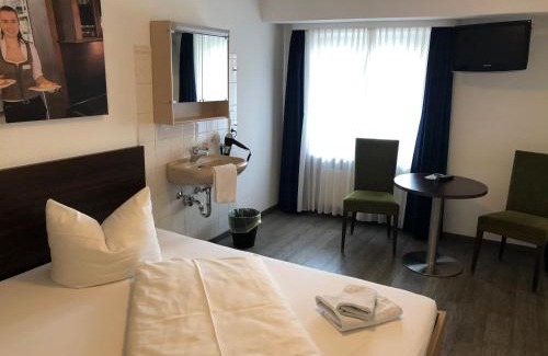 Dettingen-Wallhausen Hotel | Landgasthof Kreuz