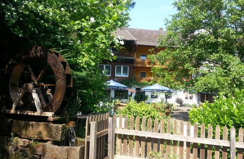 Wallduern Hotel | Landgasthof Linkenmühle