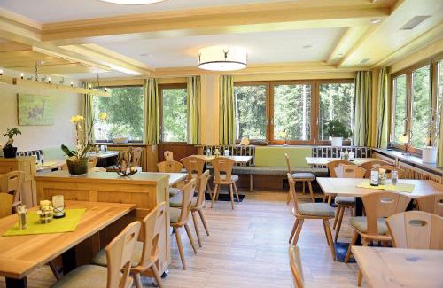 Leinstetten House | Landgasthof Sonne
