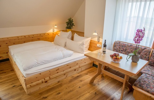 Muendling House | Landgasthof Weberhans