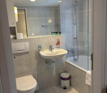Castrisch Hotel | Landgasthof zum Glenner