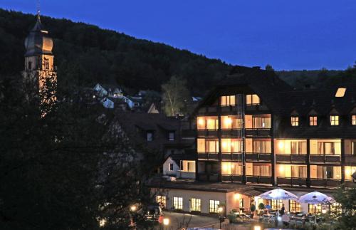 Heimbuchenthal Hotel | Landgasthof zur Linde