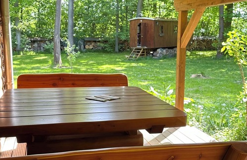 Altlandsberg House | Landhaus am Bötzsee - exclusive bungalow with covered terrace on the Bötzsee