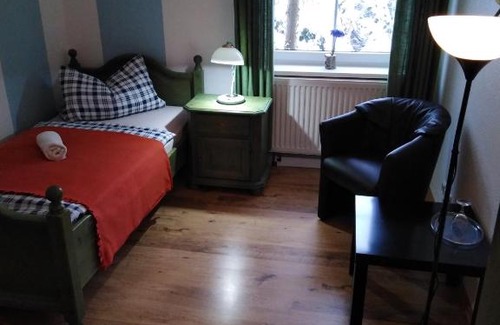 Neustadt am Rennsteig Bed & Breakfast | Landhaus Edelweiss Bed&Breakfast - Adults Only