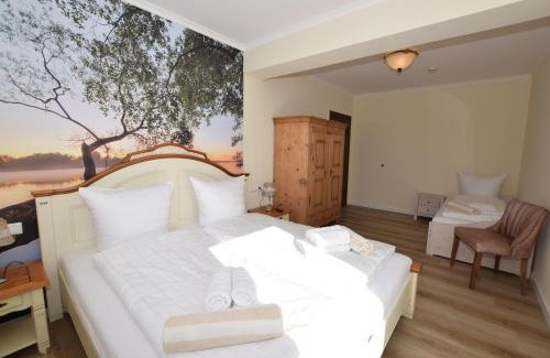 Bosau House | Landhaus Hideaway mit Aussenpool, Sauna und Kamin