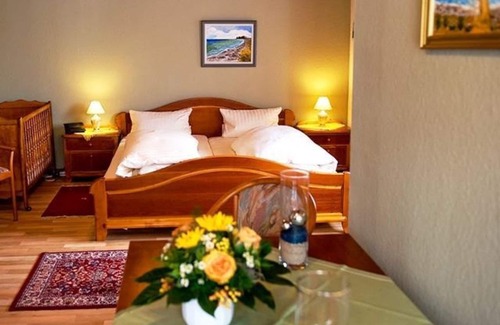 Bosdorf Bed & Breakfast | Landhaus Jägerhof - Double room, shower, toilet, ground floor/ground floor