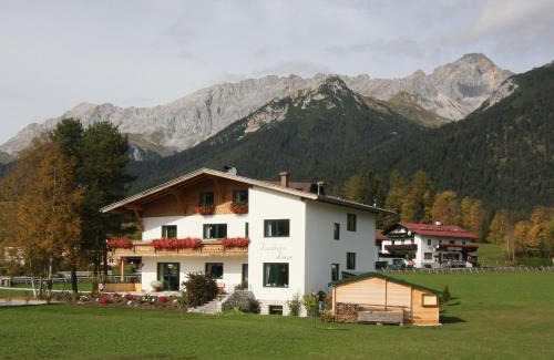 Leutasch Apartment | Landhaus Loipe