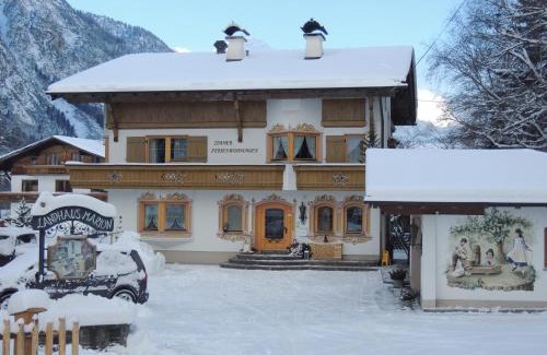Holzgau House | Landhaus Marion