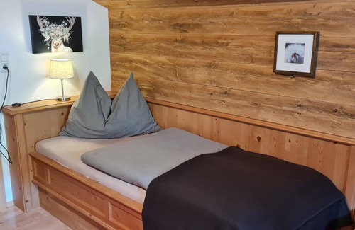 Inneralpbach Apartment | Landhaus Moser cozy living in the ski and hiking area