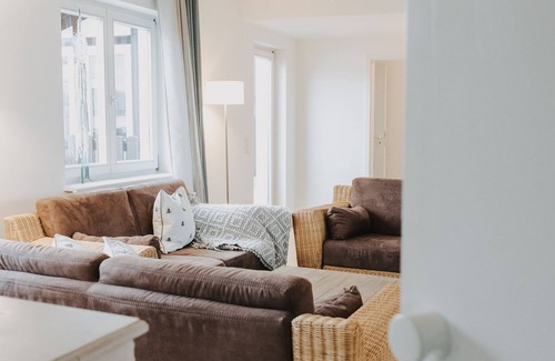 Orscholz Apartment | Landhaus Saarschleife Ferienwohnung 140 qm Wellness & Spa Gegenüber Inklusive!