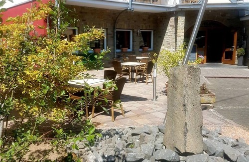 Immerath House | Landhaus Schend - double room shower/toilet
