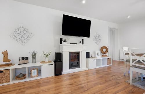 Kirch Jesar House | Landhaus Schwerin