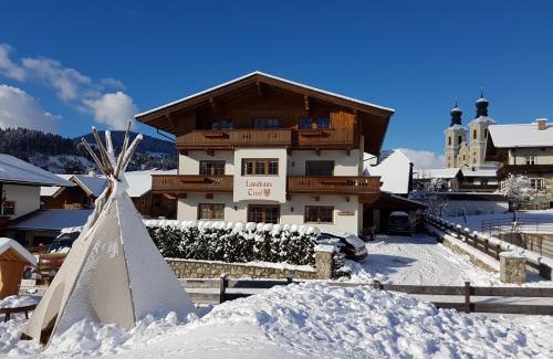 Hopfgarten Markt Apartment | Landhaus Tirol