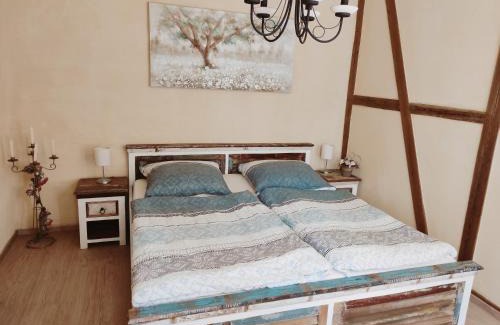Bad Klosterlausnitz Apartment | Landhausstil-Familienferienwohnung Florentine